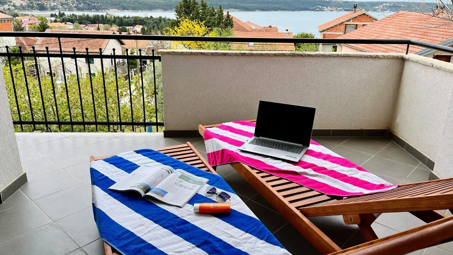 Apartment Ferienwohnung Stela In Karin Gornji Gornji Karin